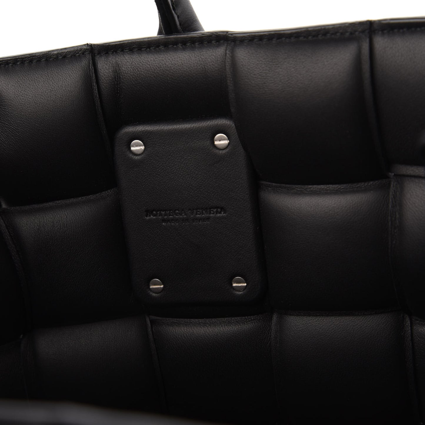 Nappa Large Padded Cabat Black