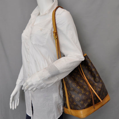 Louis Vuitton Monogram Noe 2 of 10