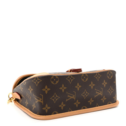 Louis Vuitton Monogram Diane 3 of 8