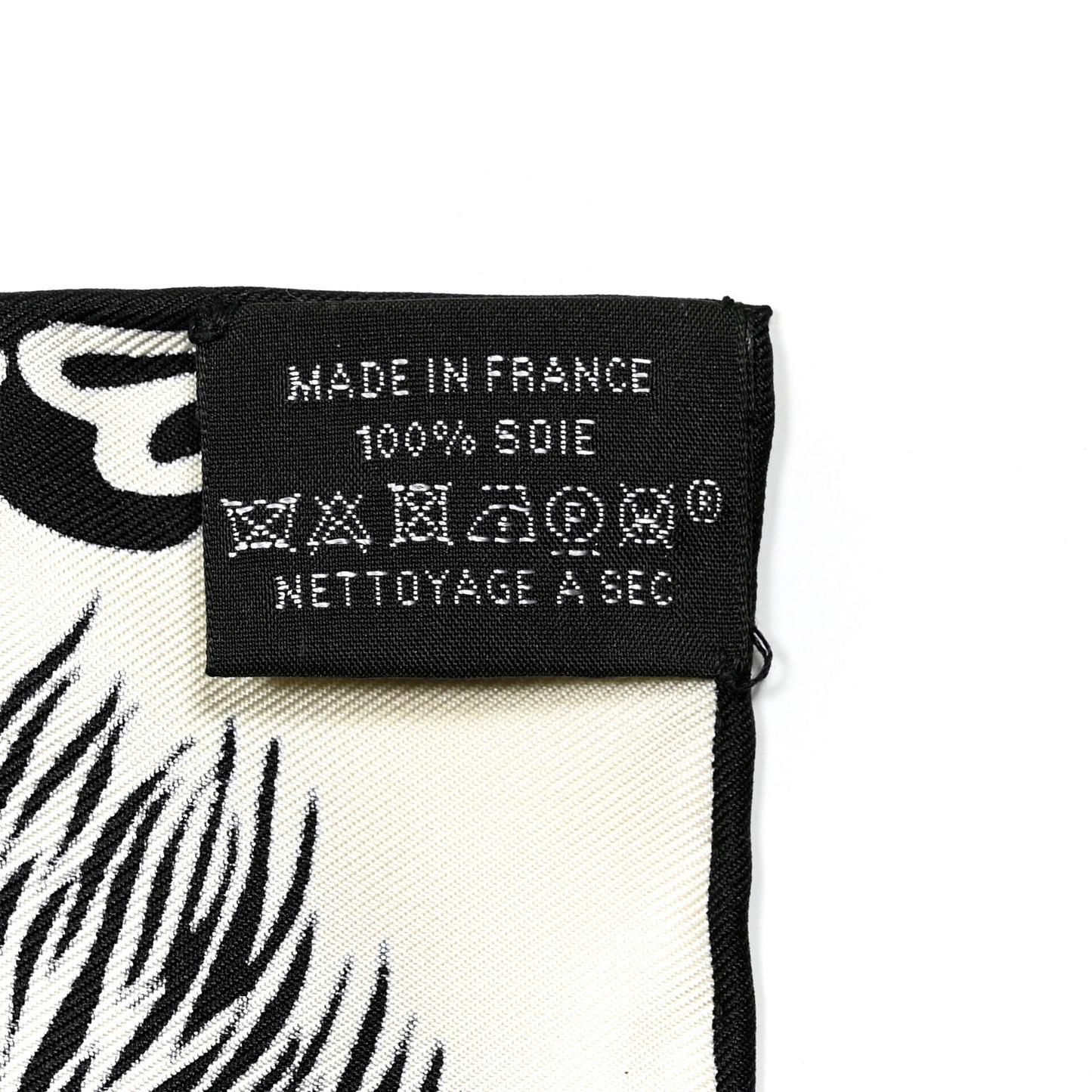 Silk The Three Graces Zoom Scarf 45 Blanc Casse Black