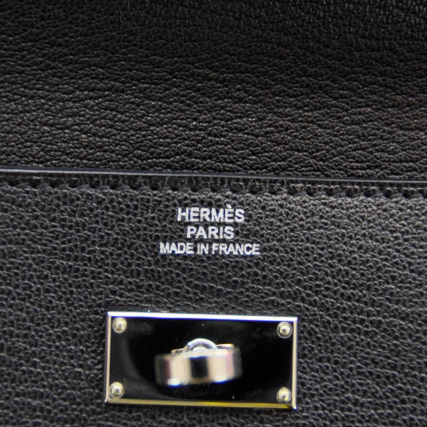 Chevre Kelly Longue Wallet Black