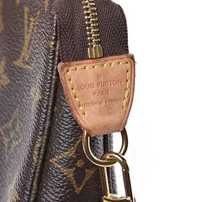 Louis Vuitton Monogram Pochette Accessories NM 7 of 10