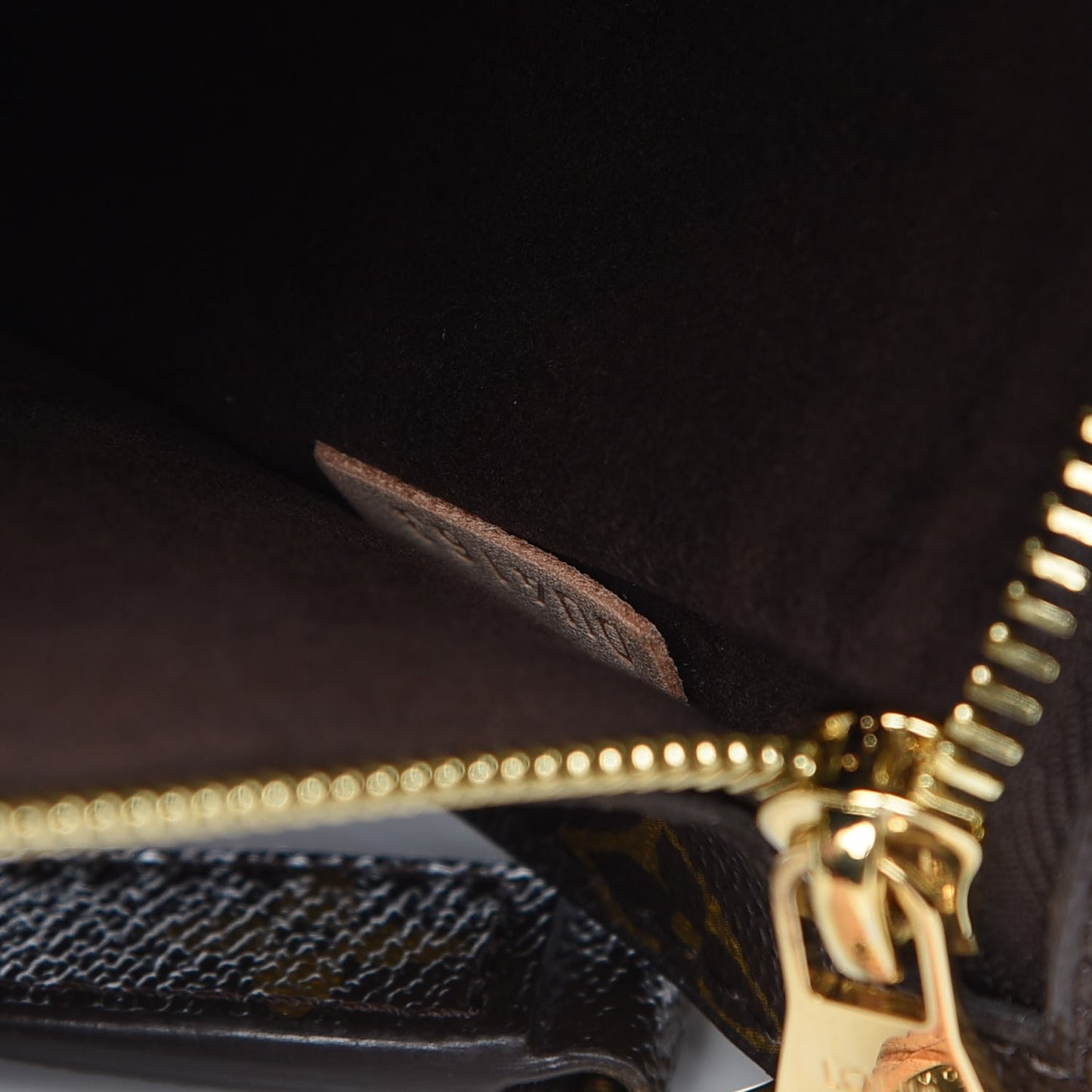 Monogram Pochette Metis