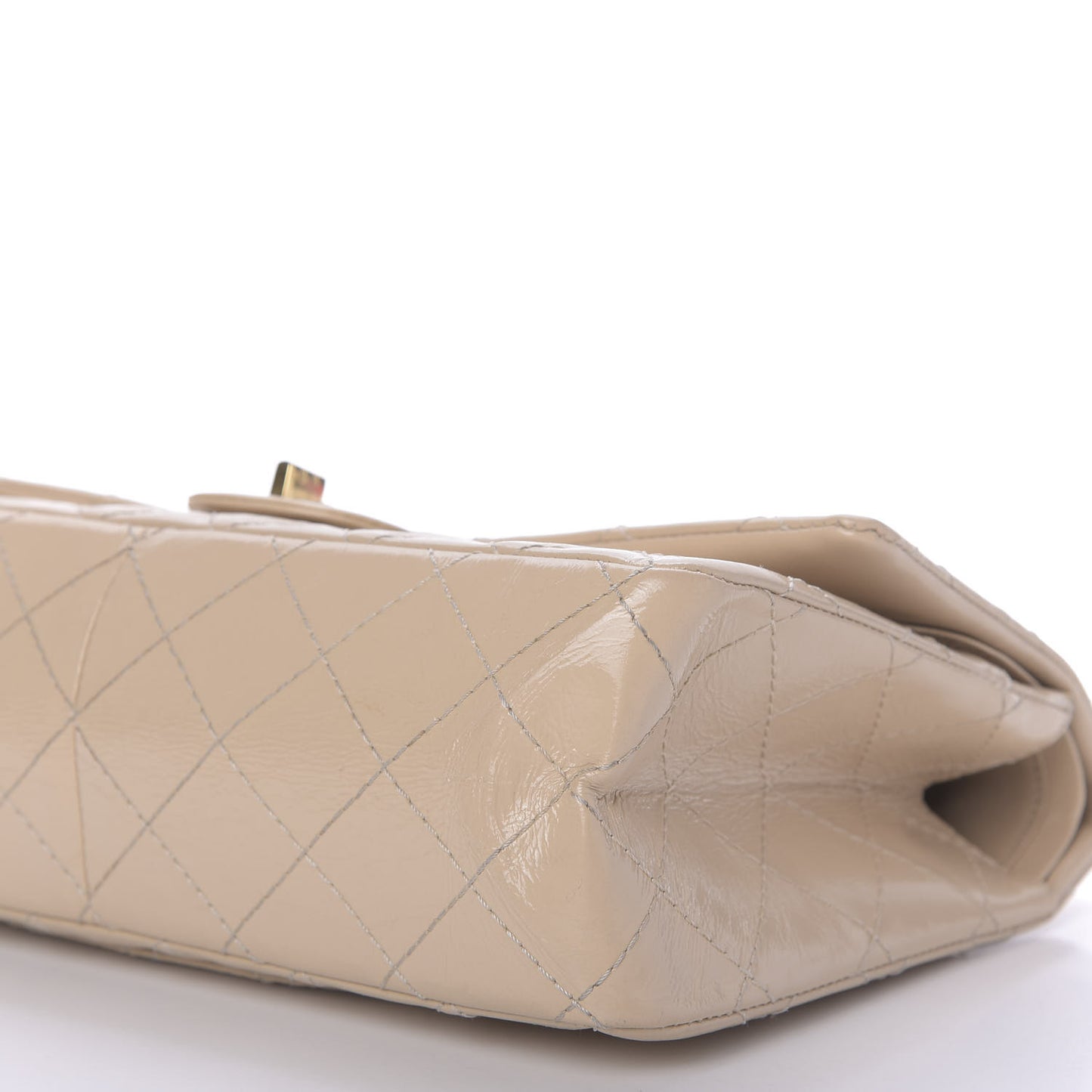 Distressed Patent Quilted 2.55 Reissue 226 Flap Beige