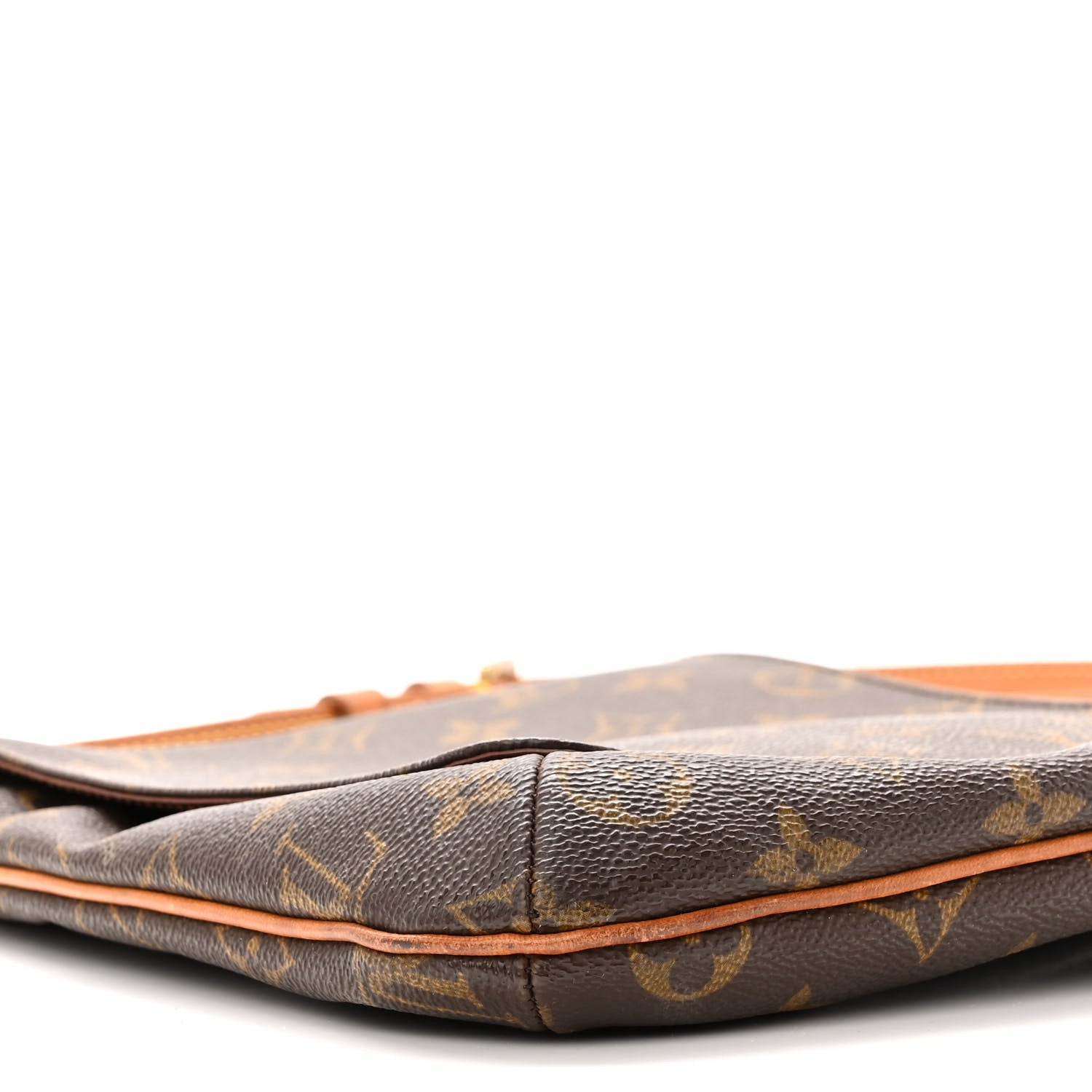 Louis Vuitton Monogram Musette Salsa 8 of 9