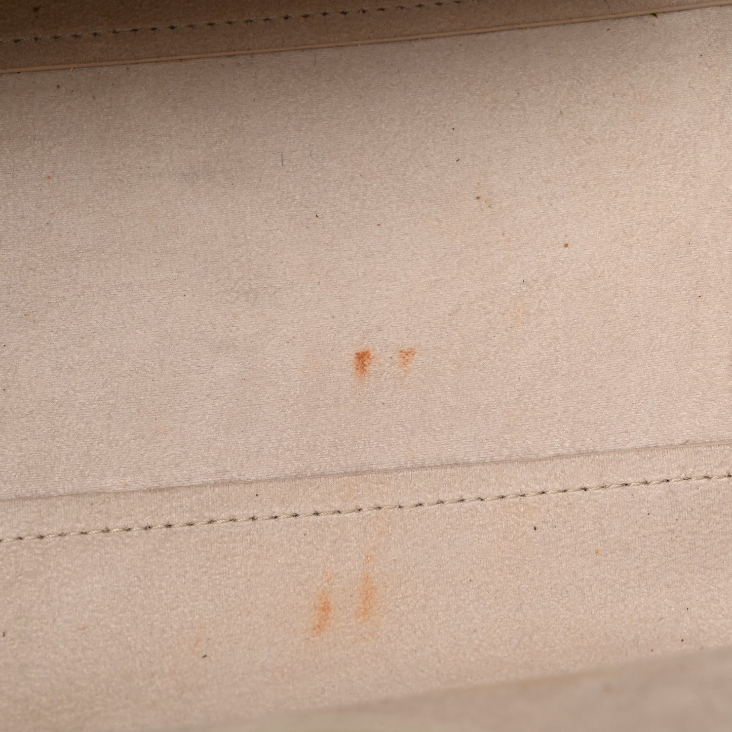 Caviar Medium Studded Deauville Tote Ivory