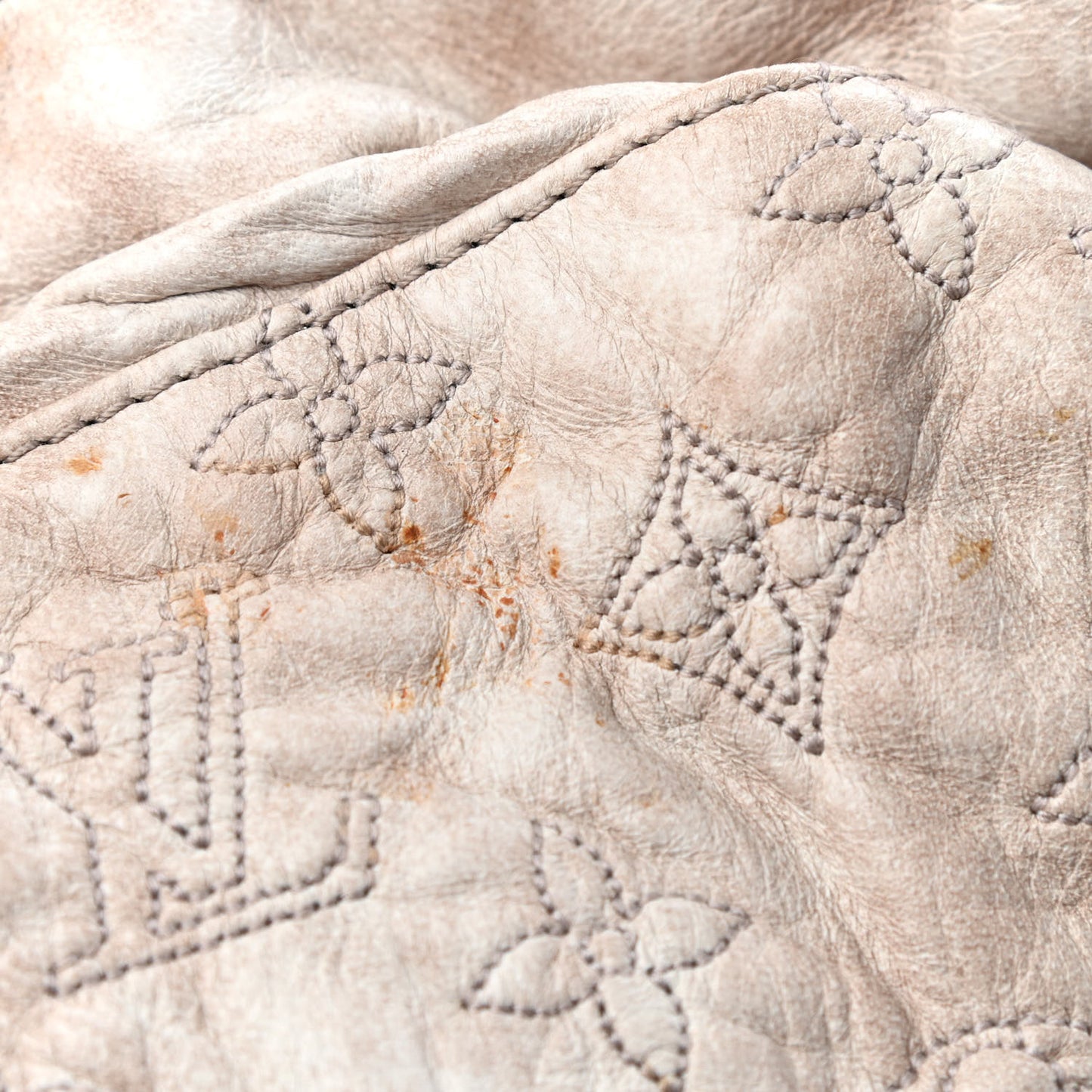 Lambskin Olympe Nimbus GM Ecru