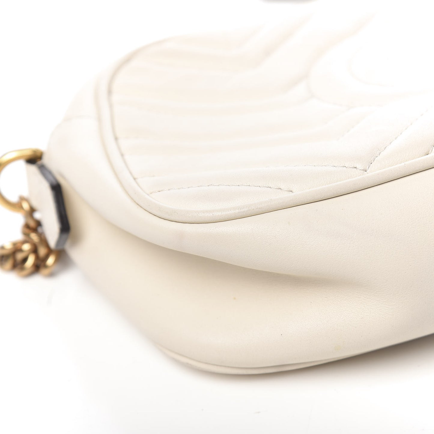 Calfskin Matelasse Small GG Marmont Chain Shoulder Bag White