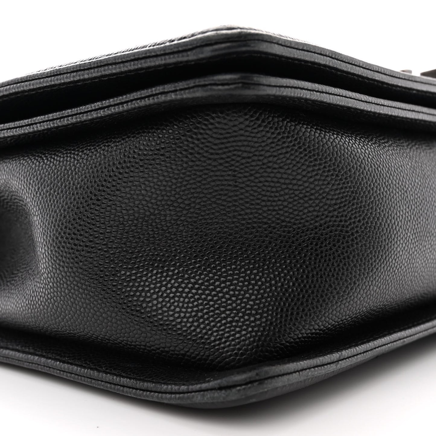 Caviar Chevron Quilted New Medium Boy Flap Black