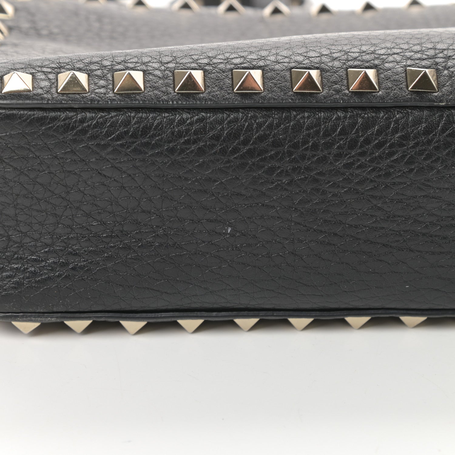 Valentino Garavani Pebbled Calfskin Rockstud Camera Crossbody Bag Black 13 of 16