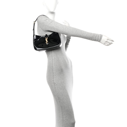 Saint Laurent Patent Calfskin Le 5 A 7 Hobo Black 2 of 15