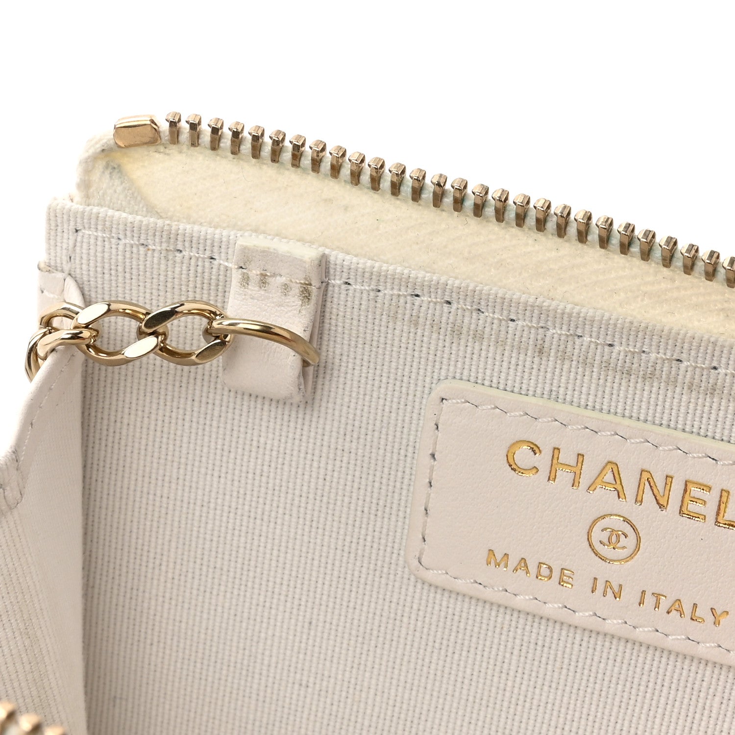 Chanel Caviar Quilted Zipped Key Holder Case White 8 of 9