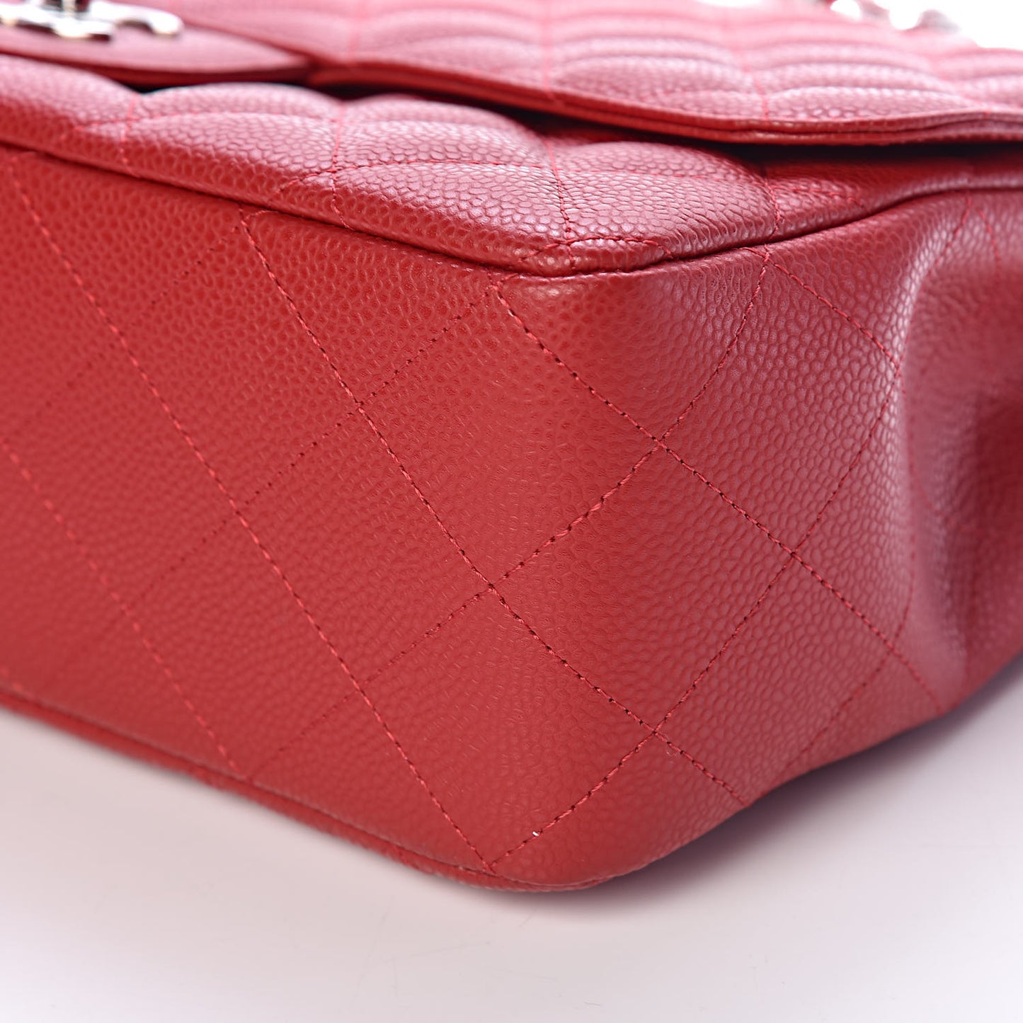 Caviar Quilted Jumbo Single Flap Red
