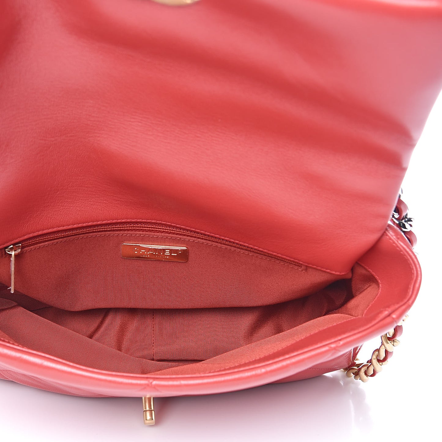 Goatskin Quilted Large 19 Flap Red