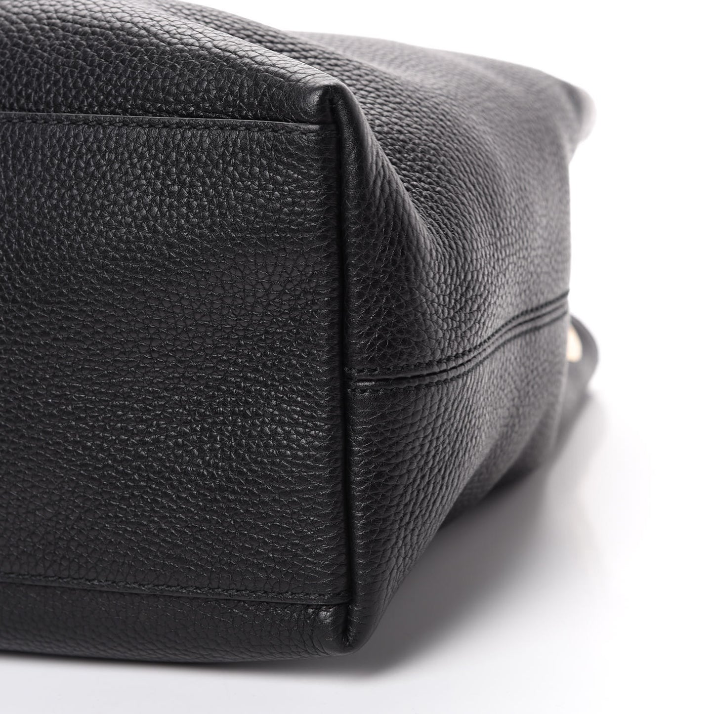 Pebbled Calfskin Medium Soho Chain Shoulder Bag Black