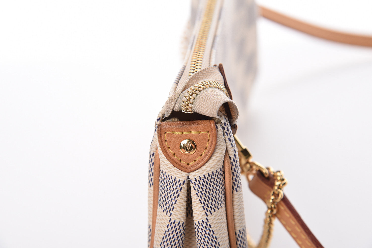 Louis Vuitton Damier Azur Eva Clutch 9 of 13