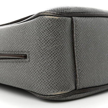 Louis Vuitton Taiga Roman PM Messenger Glacier 9 of 19