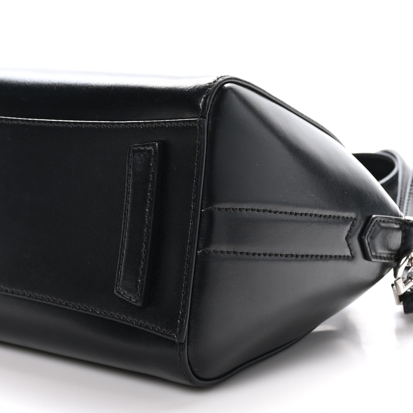 Shiny Lord Calfskin Mini Antigona Black