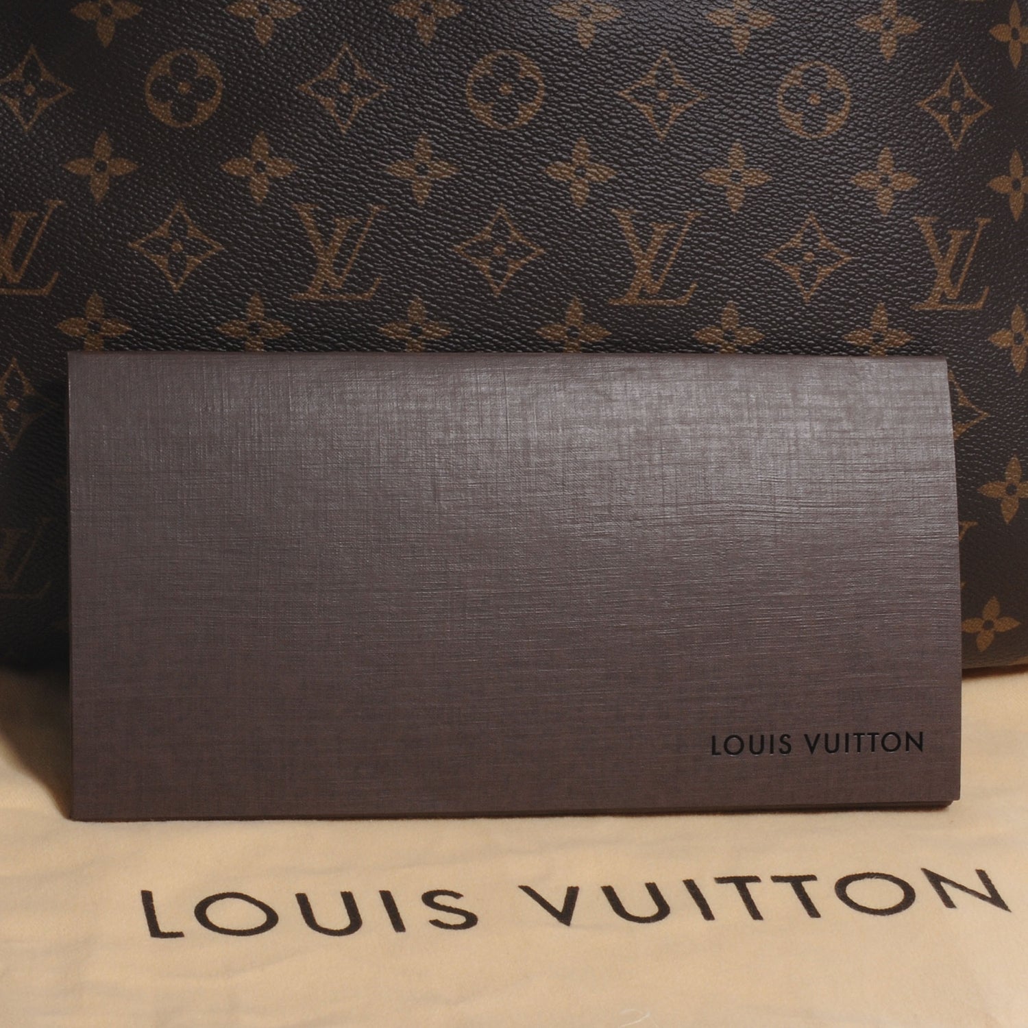 Louis Vuitton Monogram Pallas Aurore 5 of 9