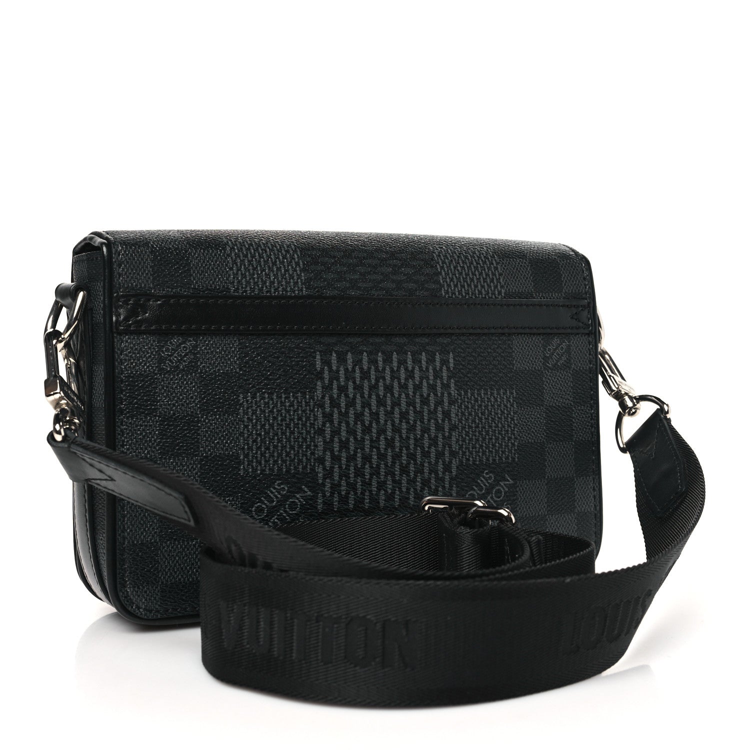 Louis Vuitton Damier Graphite 3D Studio Messenger 3 of 10