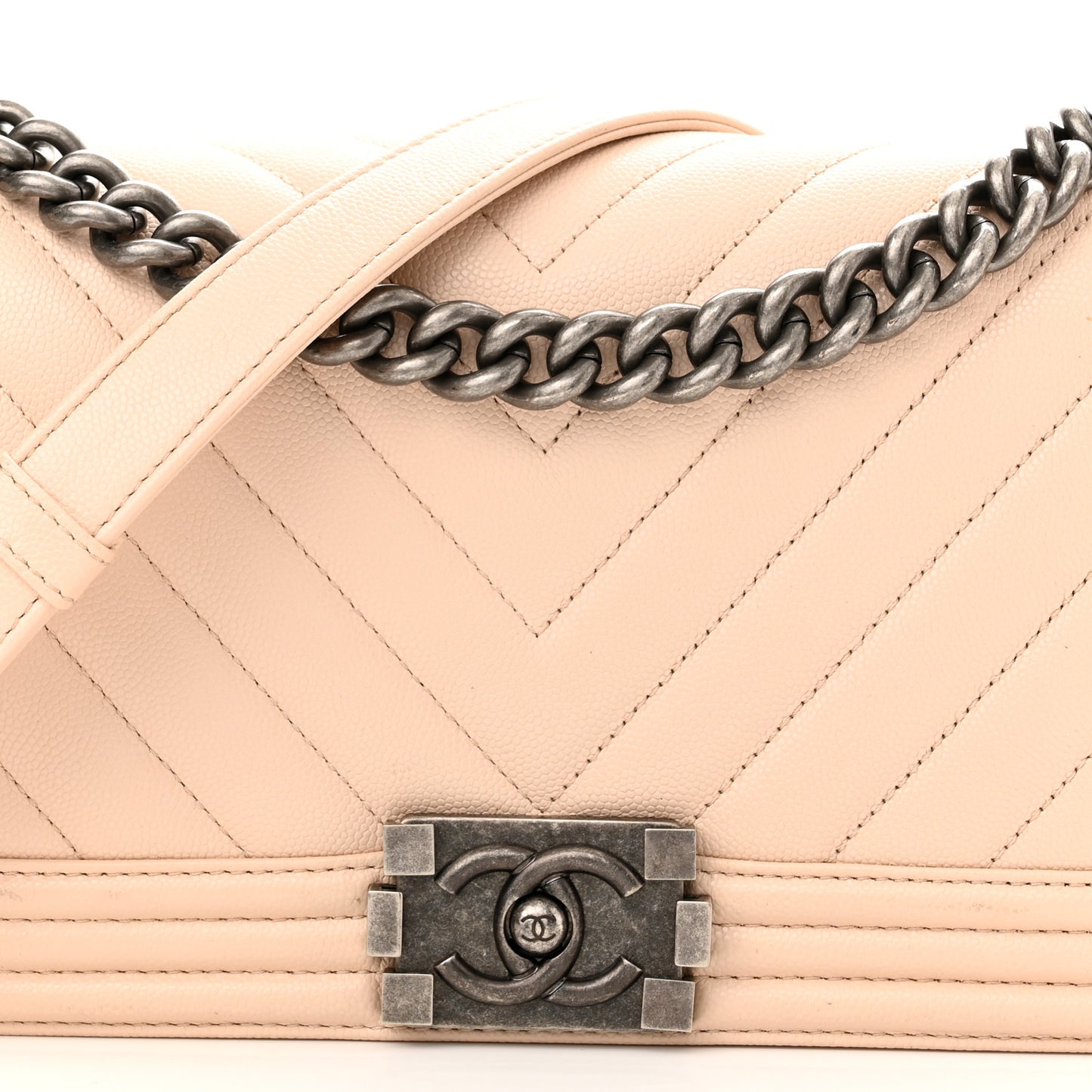 Caviar Chevron Quilted Medium Boy Flap Light Beige