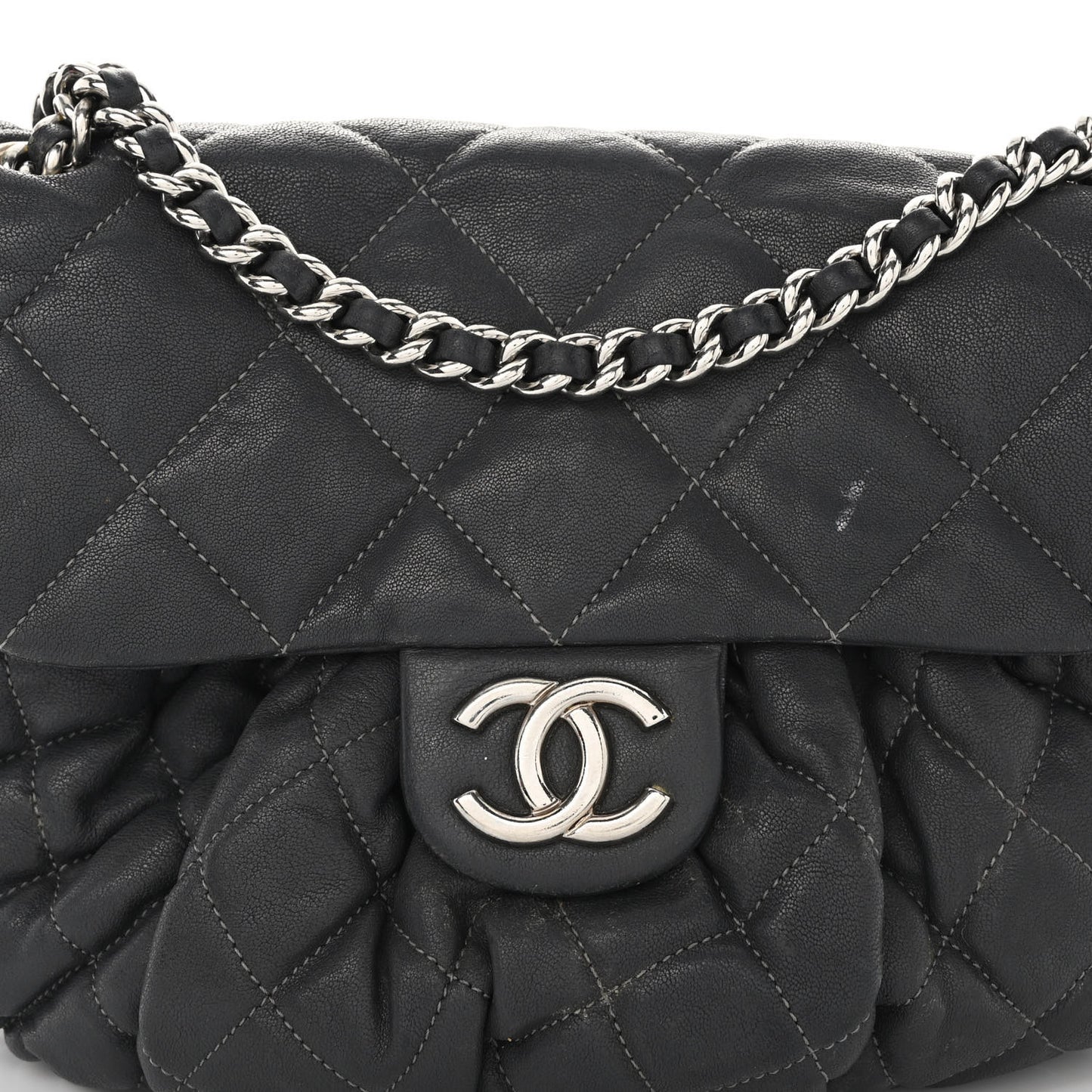Washed Lambskin Quilted Medium Chain Around Messenger Dark Grey