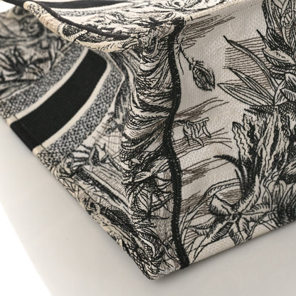 Christian Dior Canvas Embroidered Large Toile De Jouy Book Tote White Black 7 of 8
