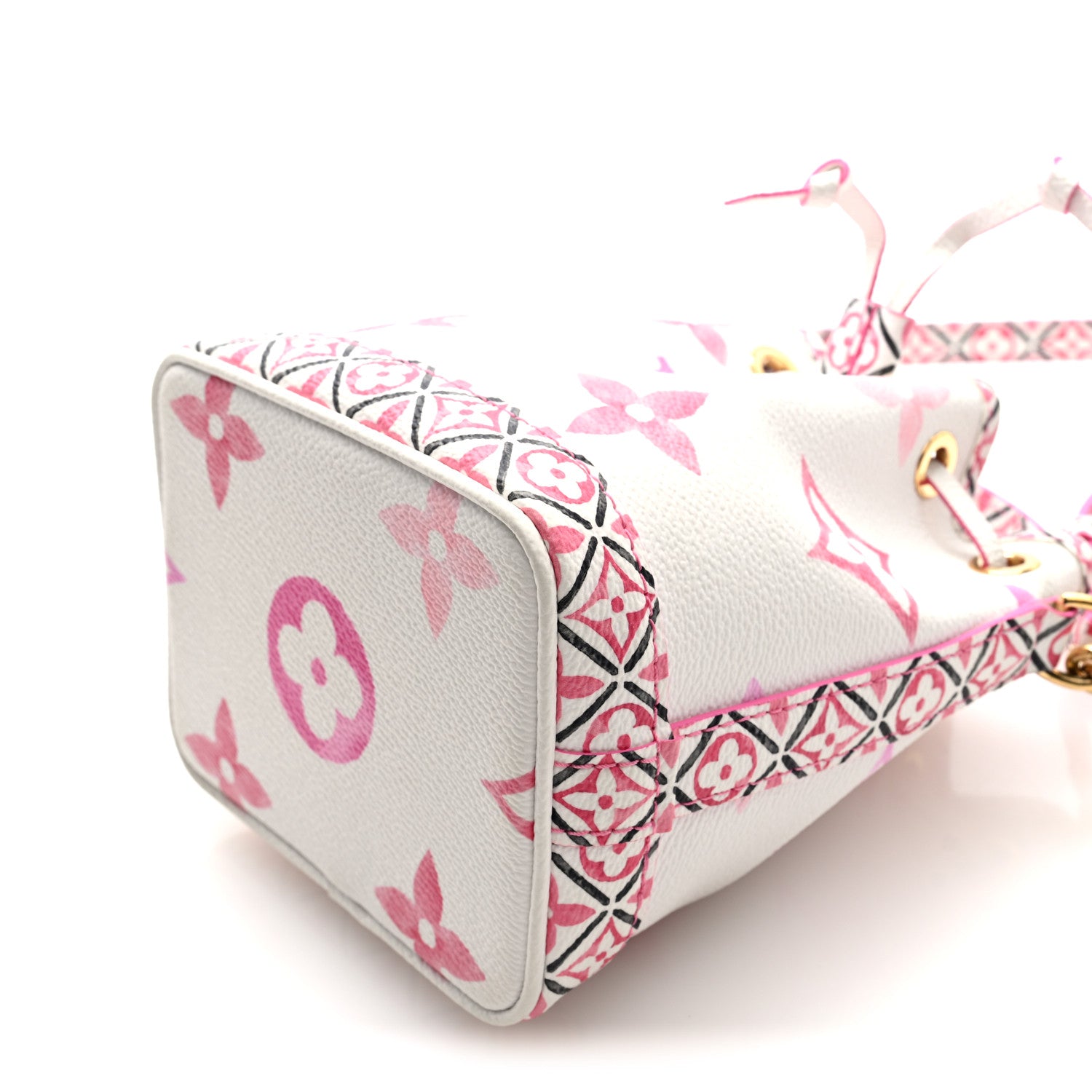 Louis Vuitton Monogram Giant By The Pool Nano Noe Rose 1787425