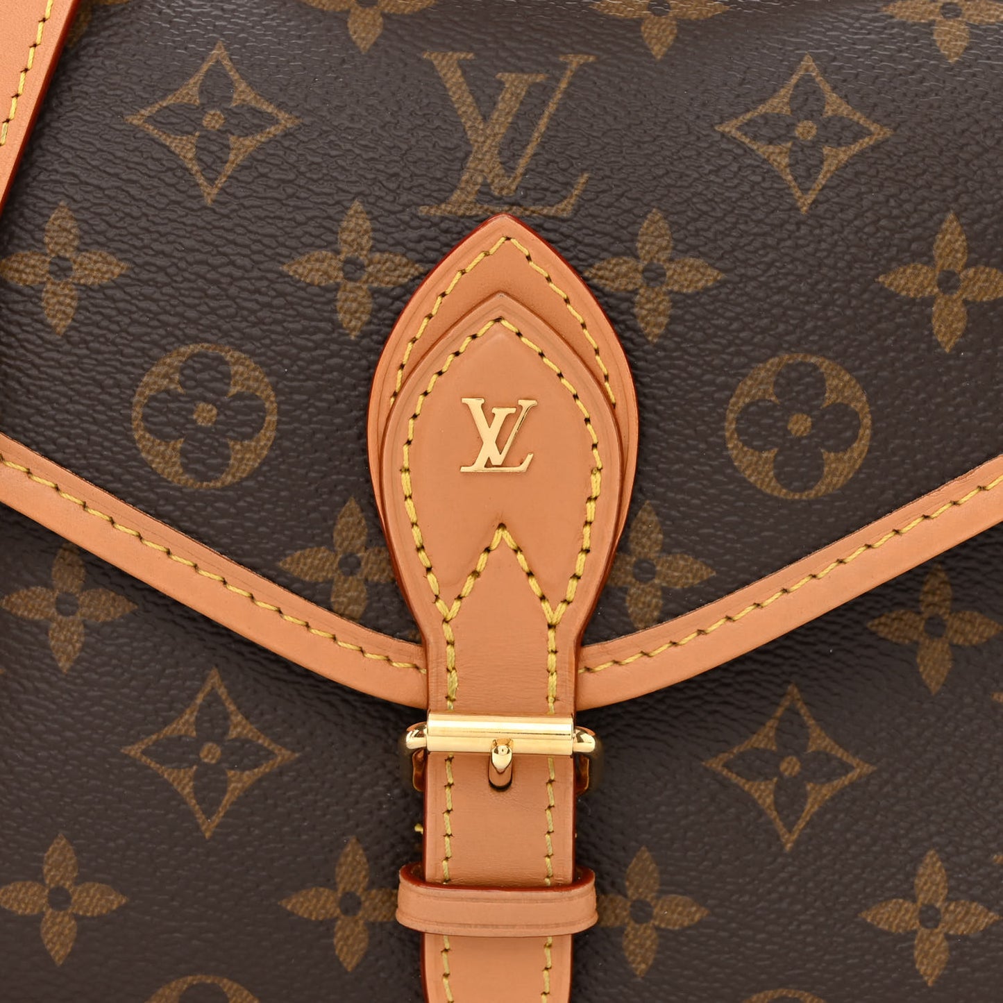 Monogram LV Ivy
