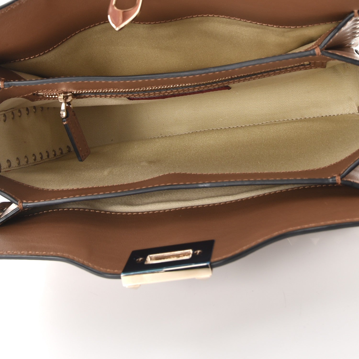 Valentino Garavani Vitello Small Rockstud Flip-Lock Messenger Bag Light Cuir 5 of 7