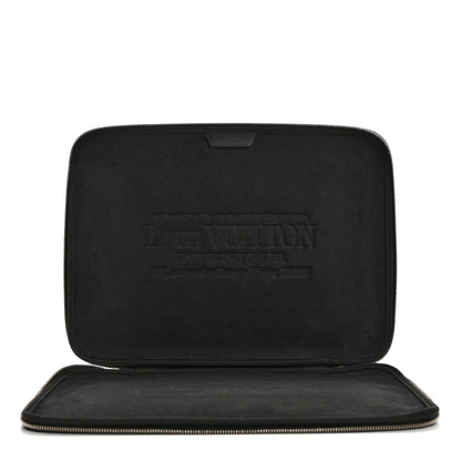 Louis Vuitton Damier Graphite 13 in Laptop Sleeve 5 of 7
