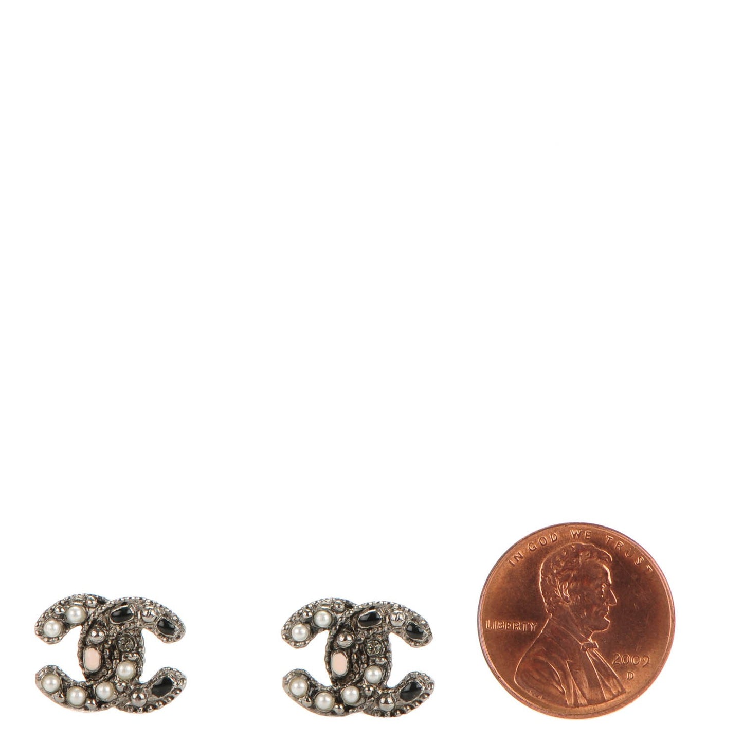 Ruthenium Crystal CC Earrings Black Pearly White
