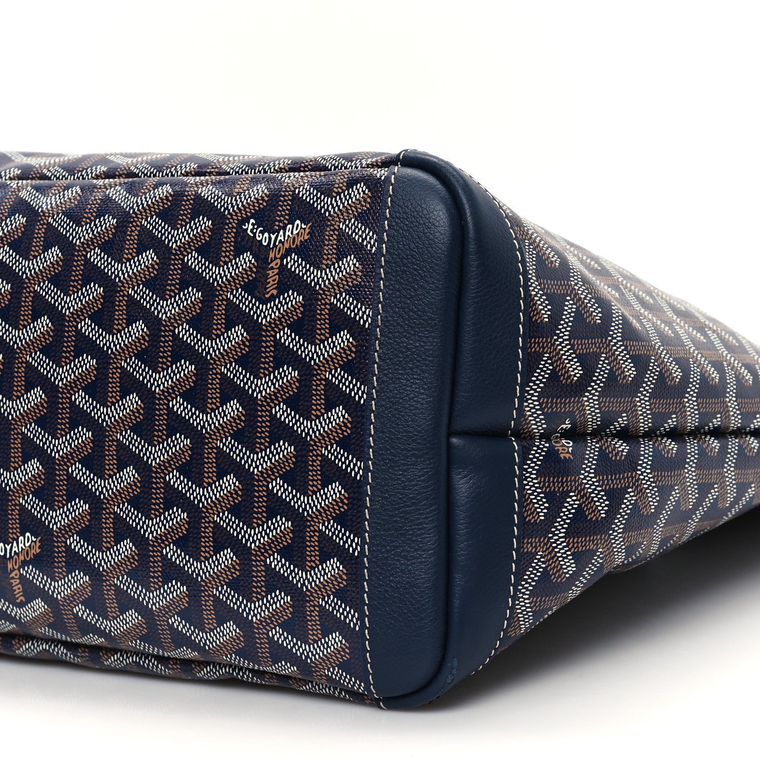 Goyard Goyardine Artois MM Navy 11 of 12
