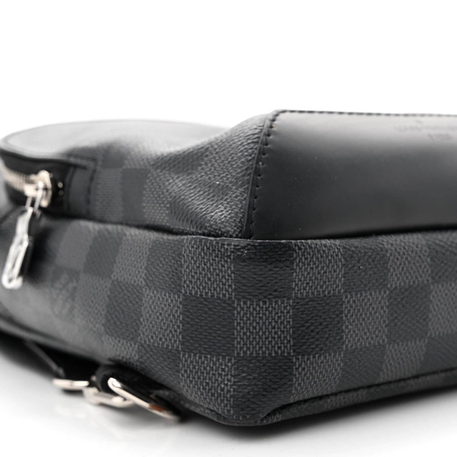 Louis Vuitton Damier Graphite Avenue Sling Bag 10 of 11