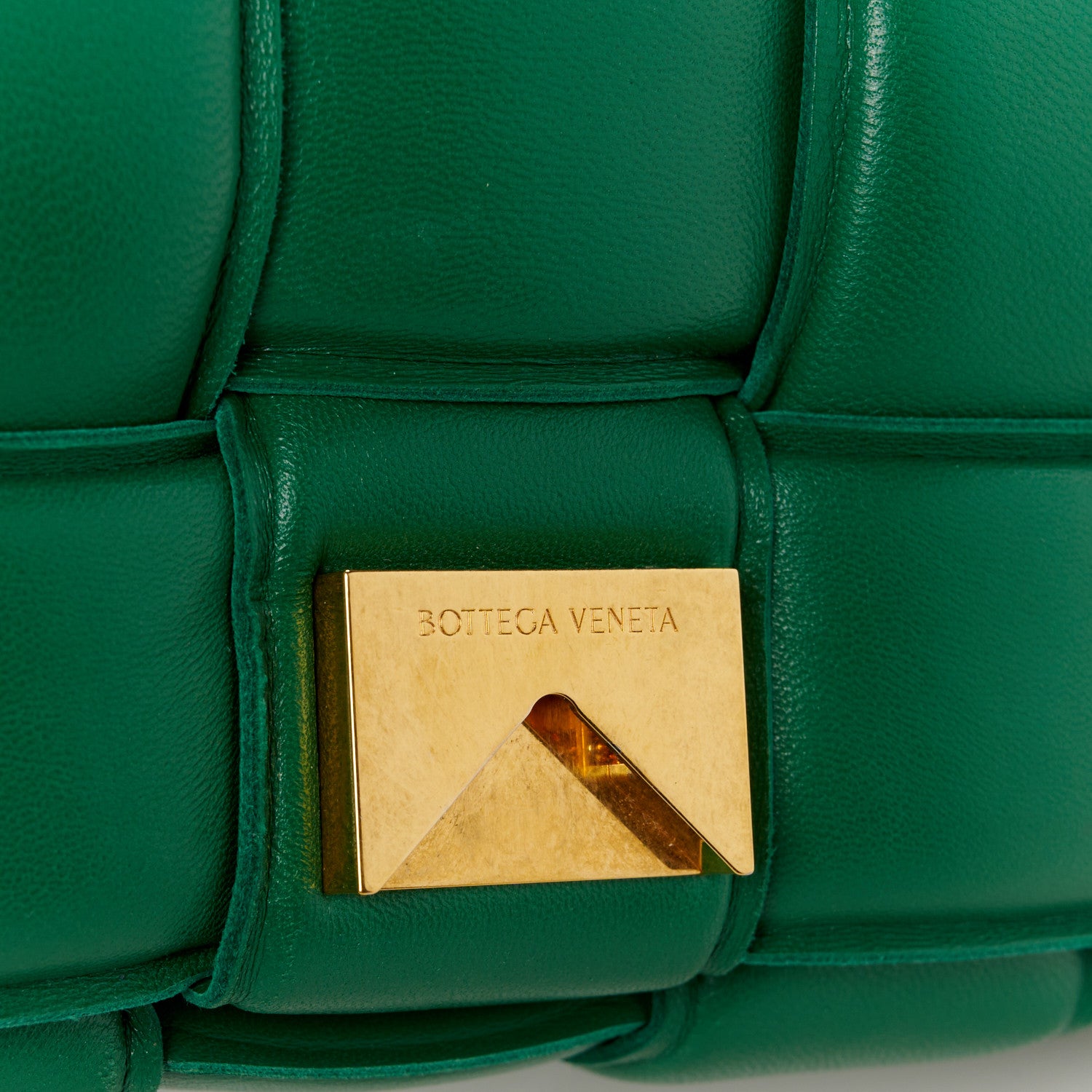 Bottega Veneta Lambskin Maxi Intrecciato Padded Cassette Crossbody Bag Racing Green 9 of 13