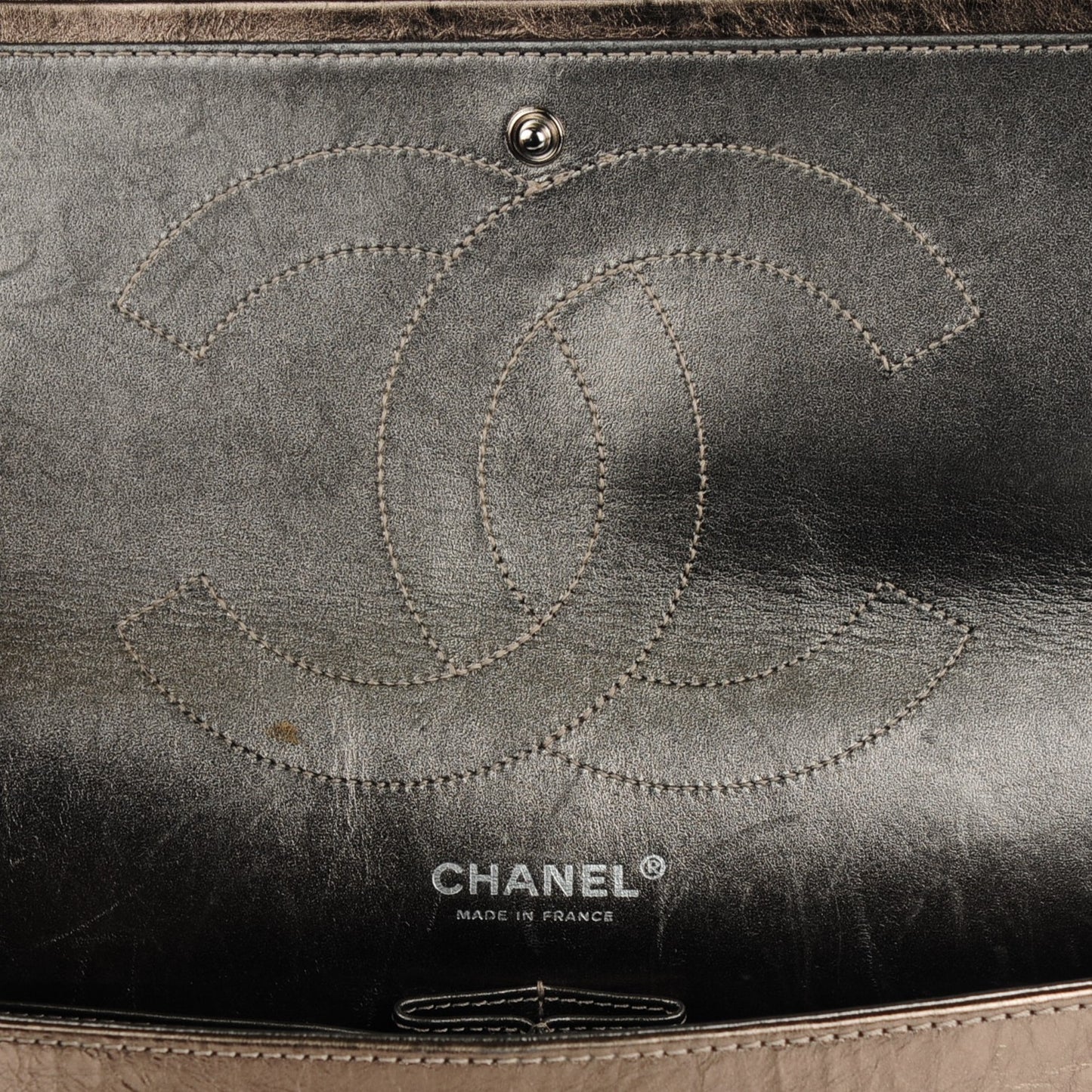 Metallic Aged Calfskin Quilted 2.55 Reissue 227 Flap Light Gold