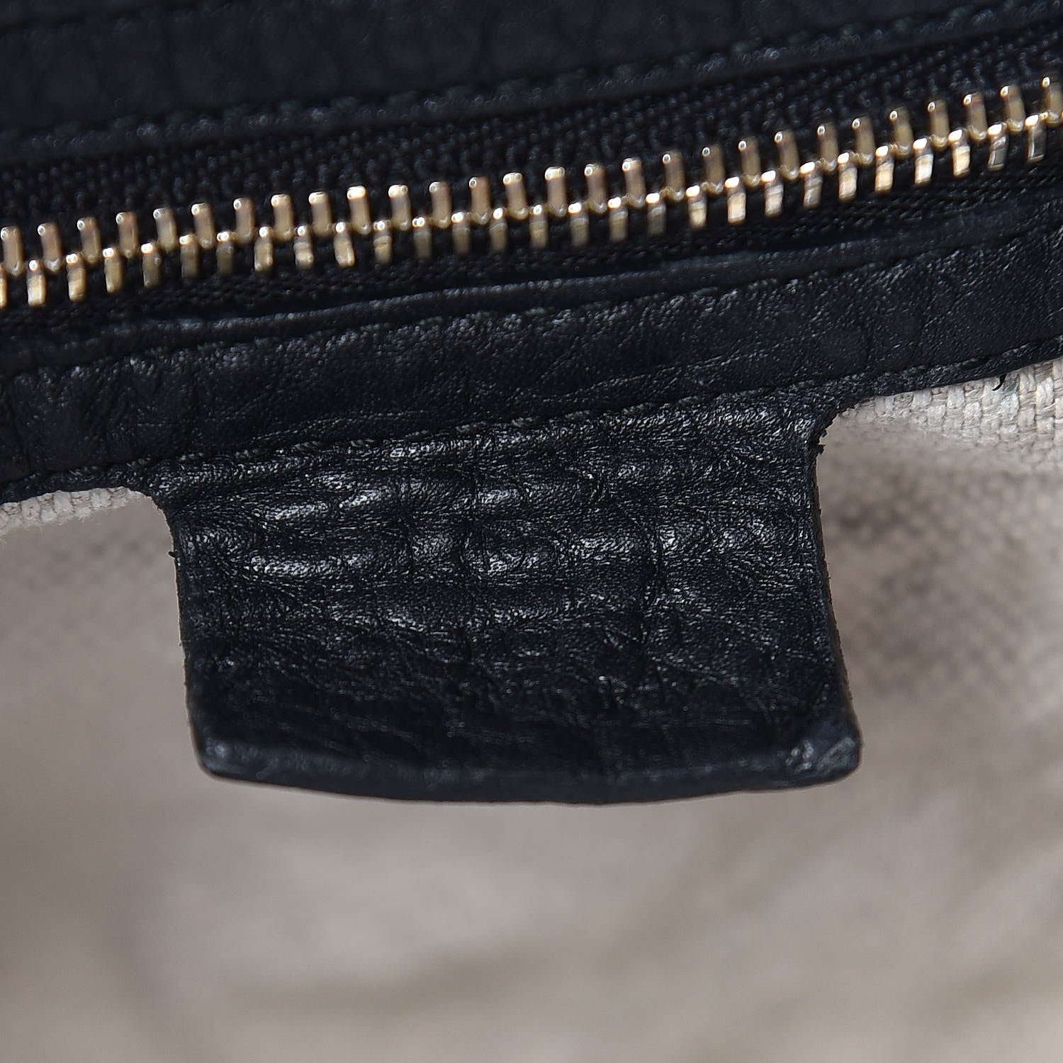 Gucci Pebbled Calfskin Medium Soho Chain Shoulder Bag Black 6 of 16