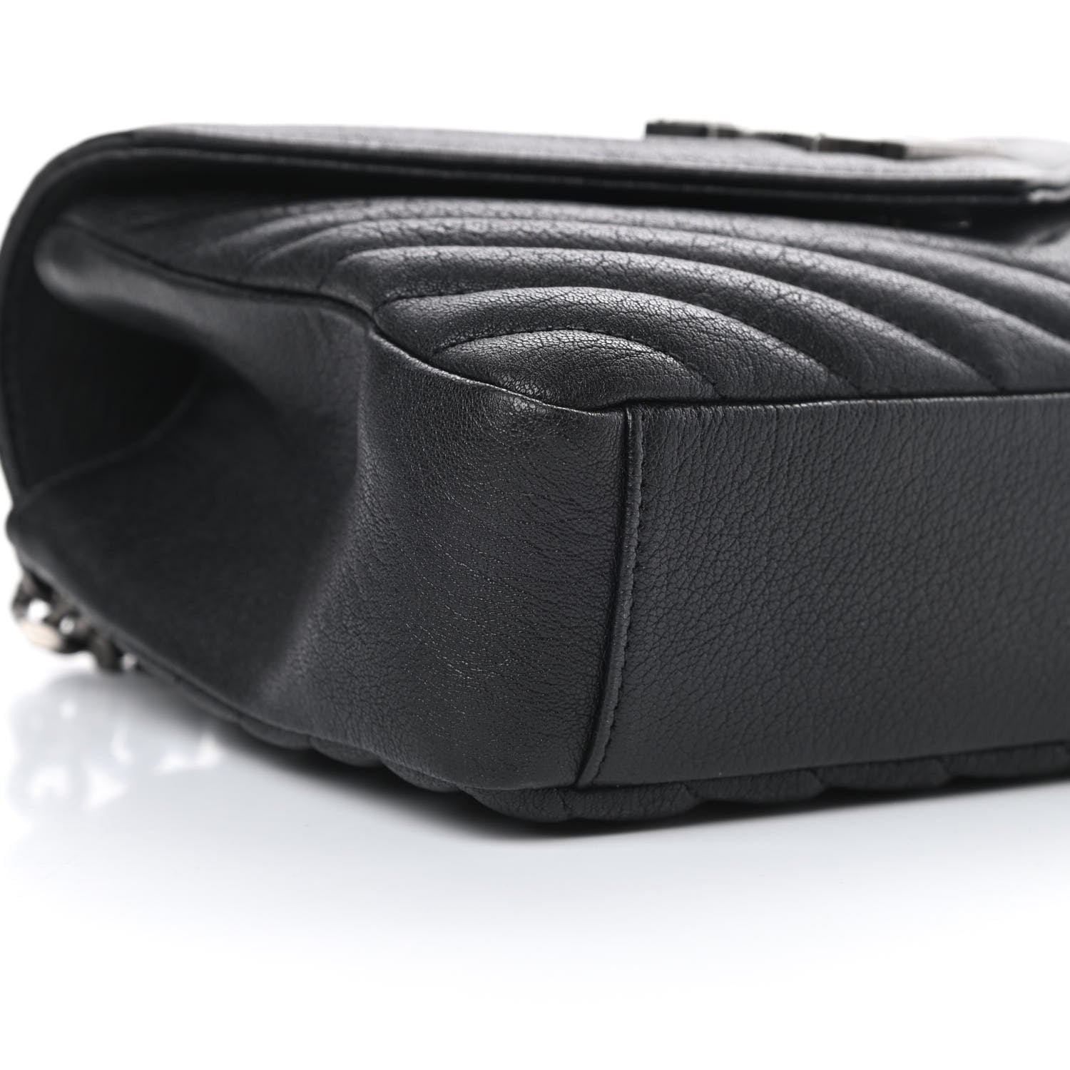 Saint Laurent Sheepskin Matelasse Chevron Monogram Medium College Bag Black 9 of 10