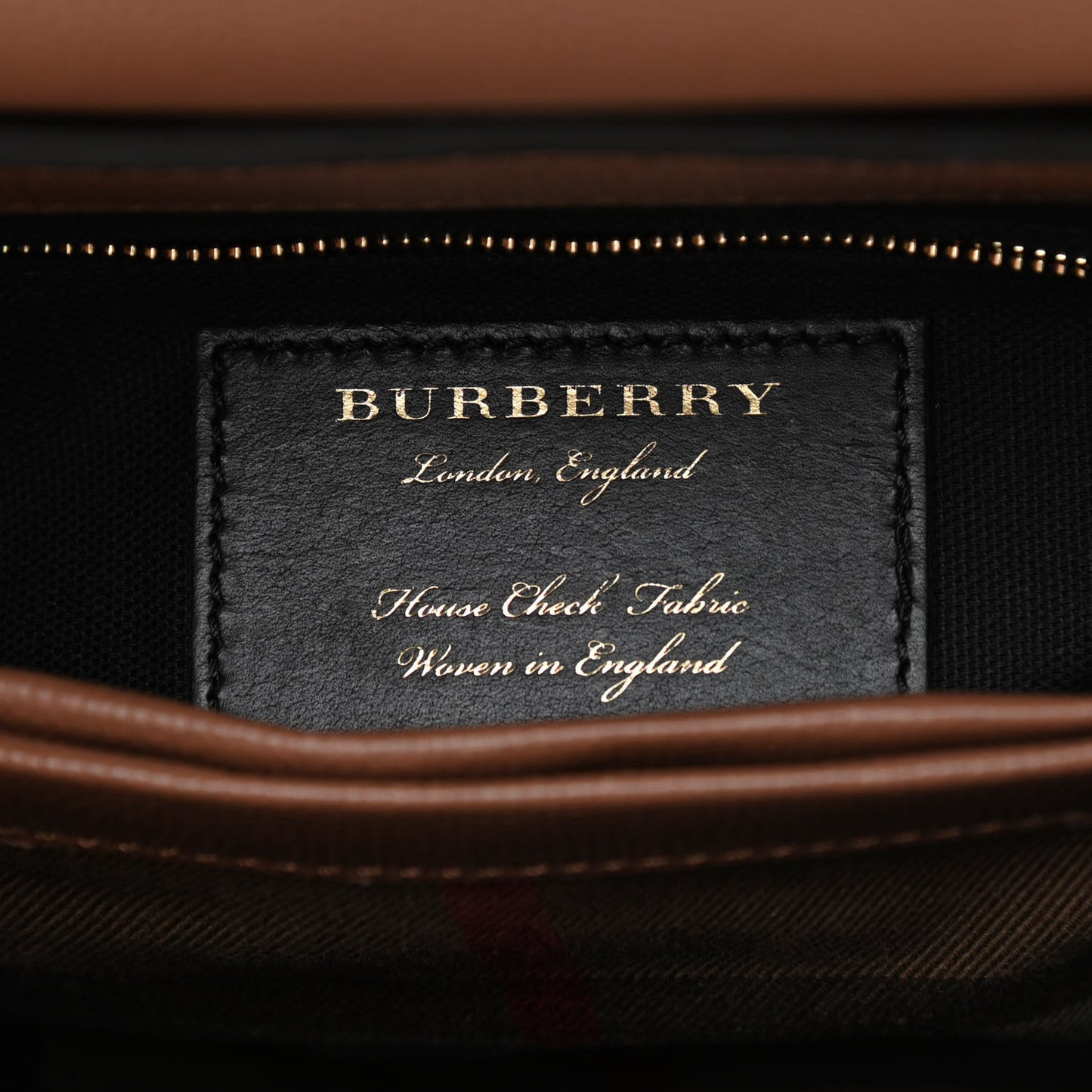 Derby Calfskin House Check Small Camberley Dark Sand
