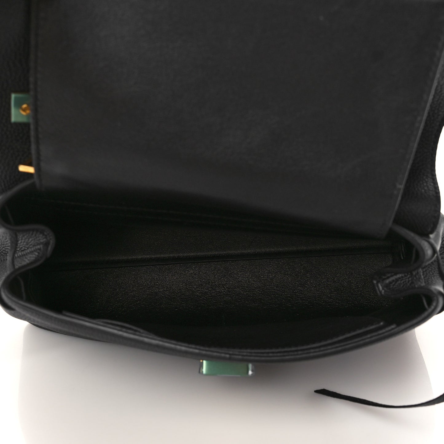 Pebbled Calfskin Small VRing Chain Shoulder Bag Black