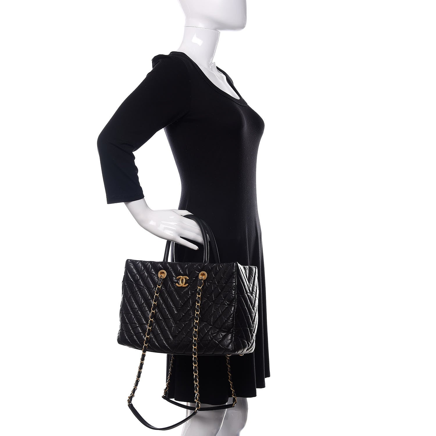 Chanel Aged Calfskin Chevron Coco Handle Shopping Tote Black 3 of 13