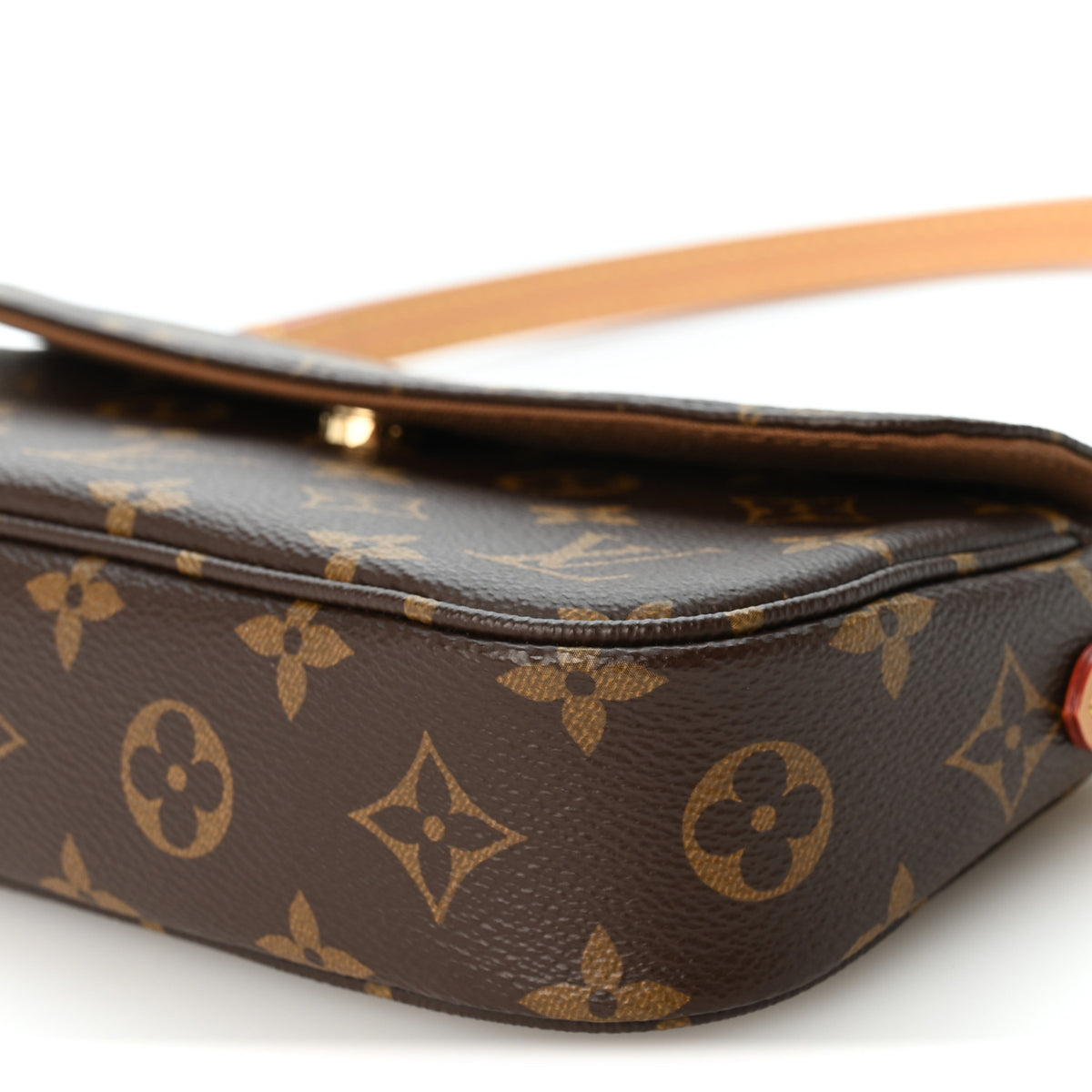 Monogram Ivy Wallet On Chain