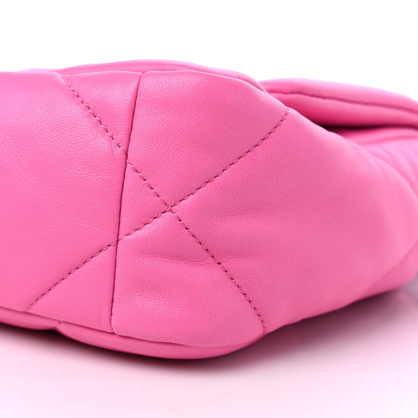 Lambskin Quilted Medium Chanel 19 Flap Pink