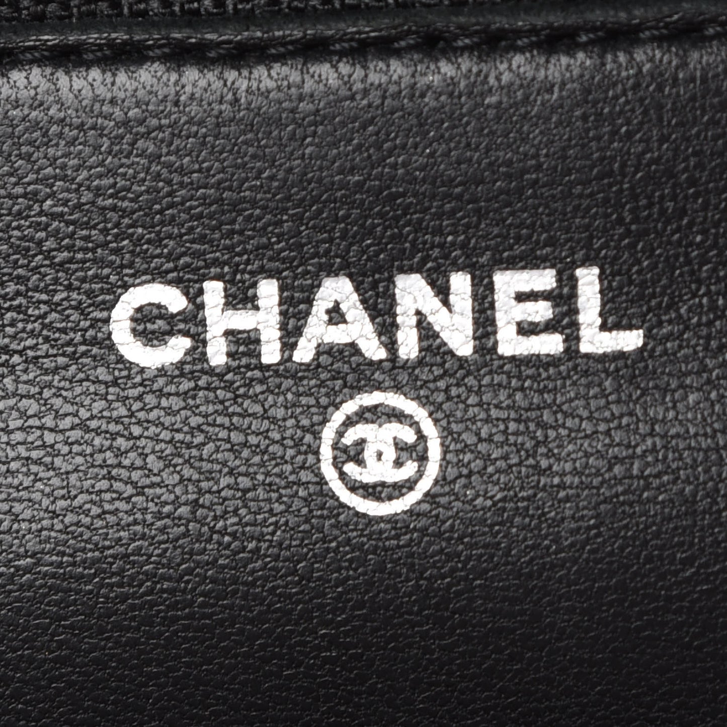 Lambskin Quilted Wallet On Chain WOC Black