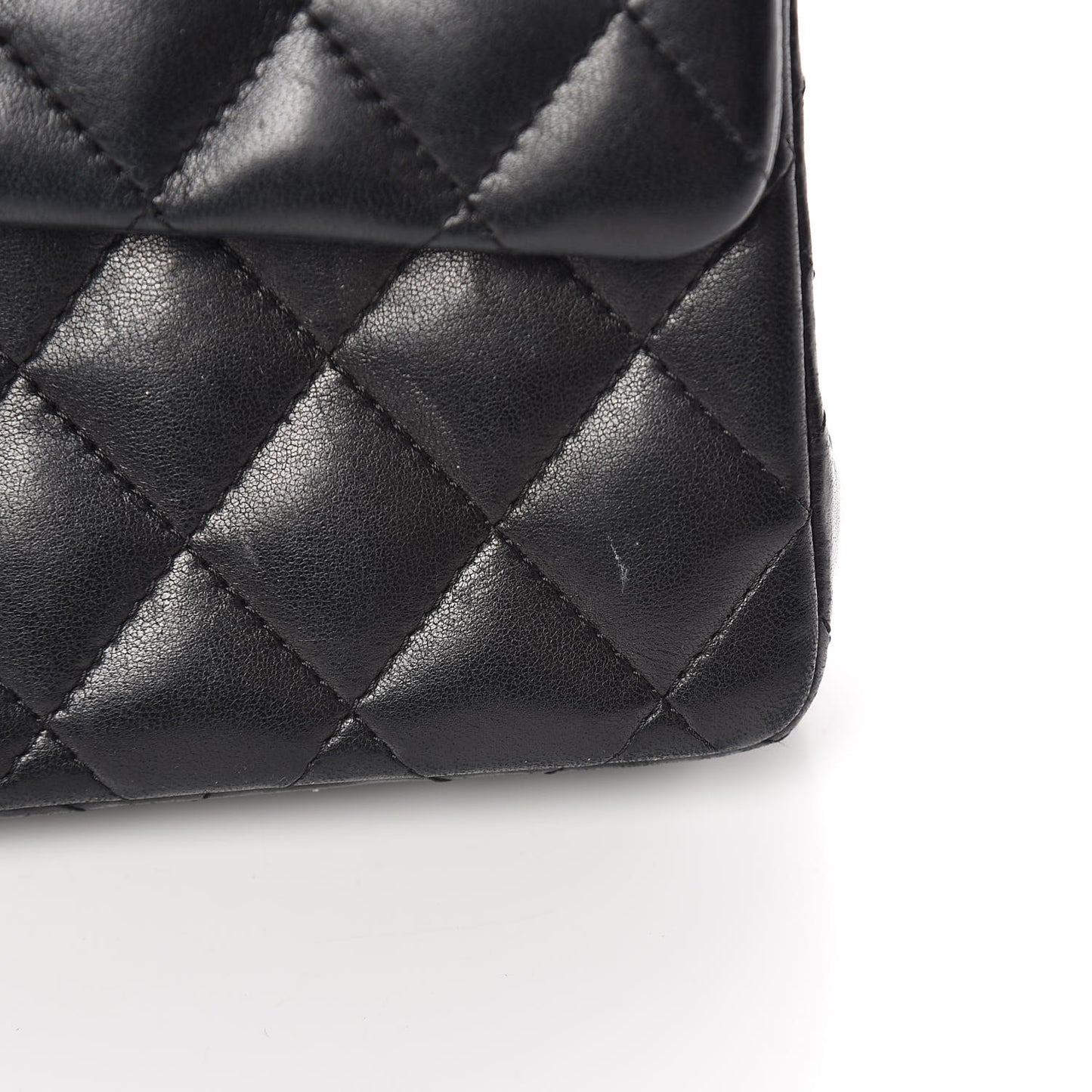 Lambskin Quilted East West Flap Black