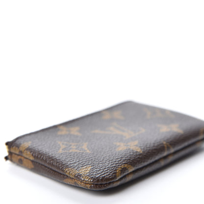 Louis Vuitton Monogram Key Pouch 4 of 8