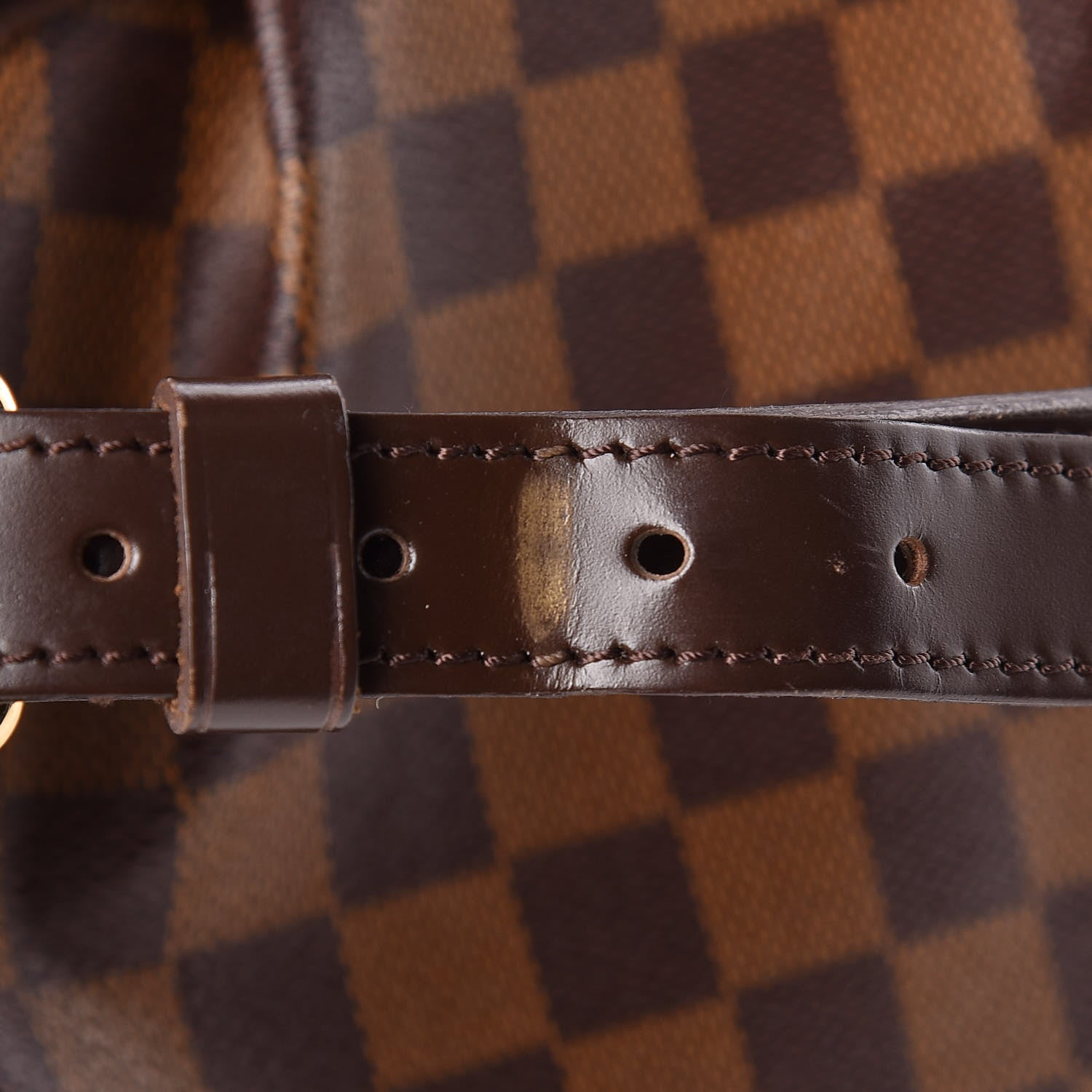 Louis Vuitton Damier Ebene Trevi PM 13 of 18