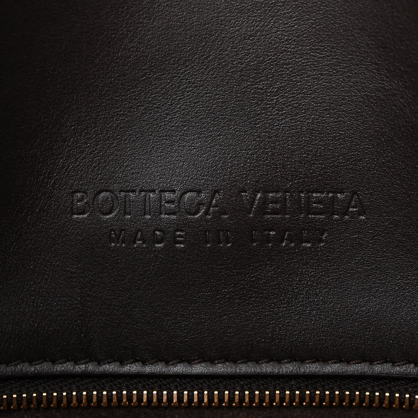 Smooth Calfskin Medium Liberta Shoulder Bag Fondant