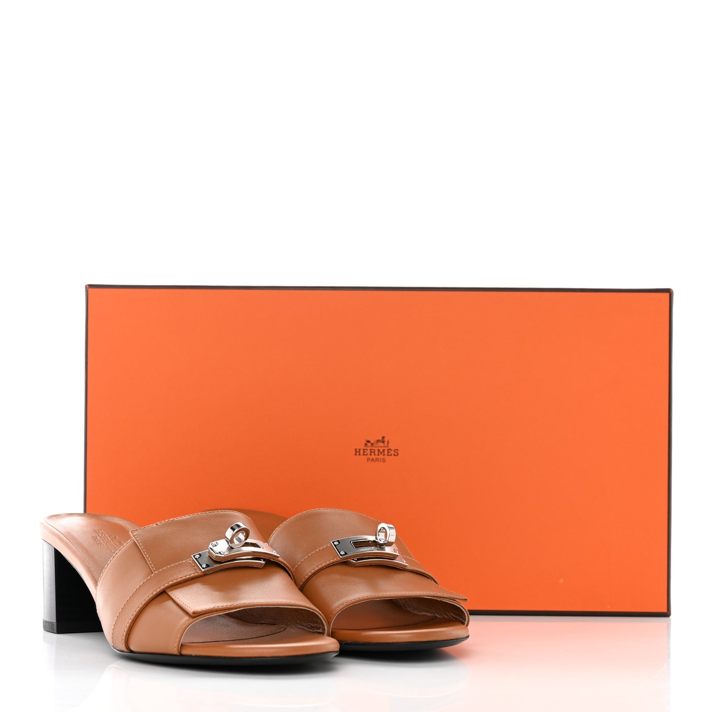 Calfskin Gigi 50 Sandals 37.5 Naturel