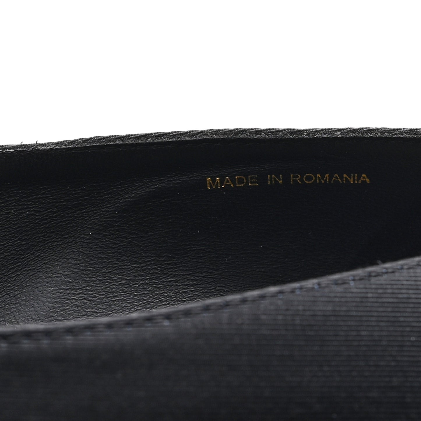 Grosgrain Cap Toe Uniform Pump 39 Black